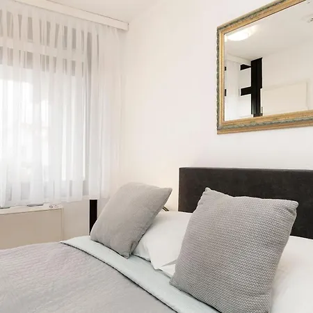 Gruen 17 Antias Ostseekoje