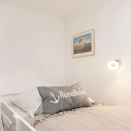 Gruen 17 Antias Ostseekoje Daire Grömitz